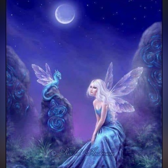 BOOKMARK My Closet by liking this Post! Welcome! I am always open to offers! - Picture 4 of 5